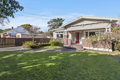 Photo of property in 32 Trafalgar Street, Waiwhetu, Lower Hutt, 5010
