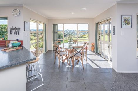 Photo of property in 16 Tokomaru Road West, Brunswick, Whanganui, 4571