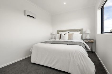 Photo of property in 500d Te Atatu Road, Te Atatu Peninsula, Auckland, 0610