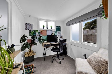 Photo of property in 41 Mahoe Street, Inglewood, 4330