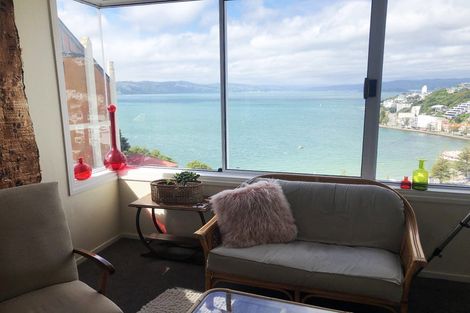 Photo of property in 7/2 Oriental Terrace, Mount Victoria, Wellington, 6011