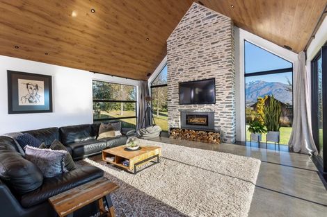 Photo of property in 3 Guernsey Lane, Jacks Point, Queenstown, 9371