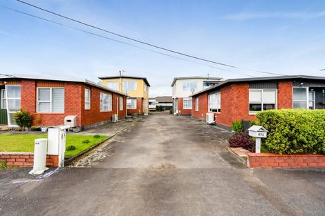 Photo of property in 65 Barrett Street, Westown, New Plymouth, 4310