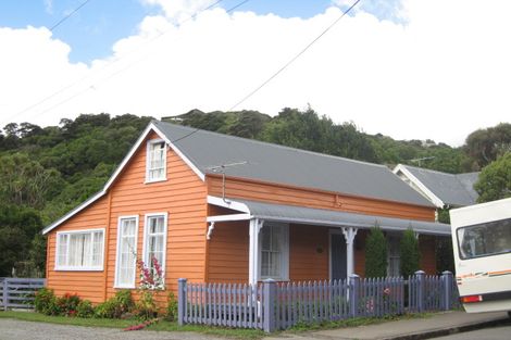 Photo of property in 15 Rue Balguerie, Akaroa, 7520