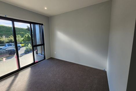 Photo of property in 12d Tikati Rise, Long Bay, Auckland, 0630