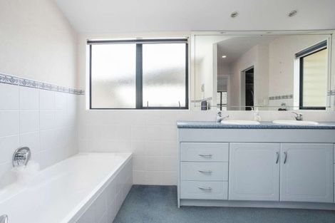 Photo of property in 53 Kilkenny Drive, Dannemora, Auckland, 2016