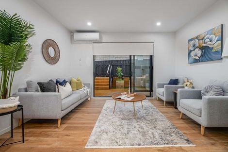 Photo of property in 5/29 Tudor Road, Henderson, Auckland, 0610