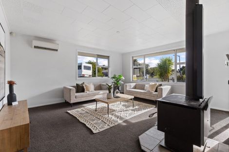 Photo of property in 2 Mountbatten Drive, Putaruru, 3411