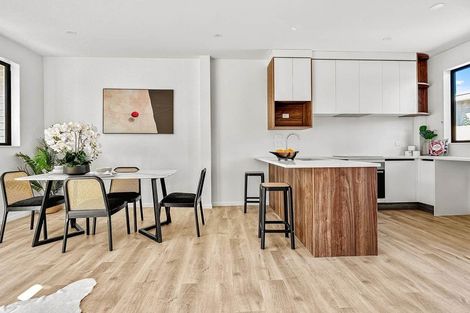 Photo of property in 4/37 Claude Road, Hillpark, Auckland, 2102