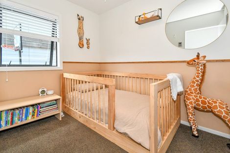 Photo of property in 1 Kapuarangi Lane, Papakura, 2110