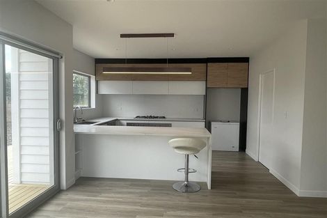 Photo of property in 10 Fort Lincoln Loop, Karaka, Papakura, 2113