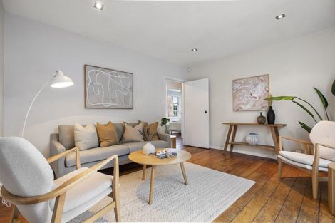 Photo of property in 15 Range View Road, Mount Albert, Auckland, 1025