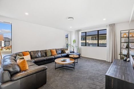 Photo of property in 69 Te Hurunui Drive, Pegasus, 7612