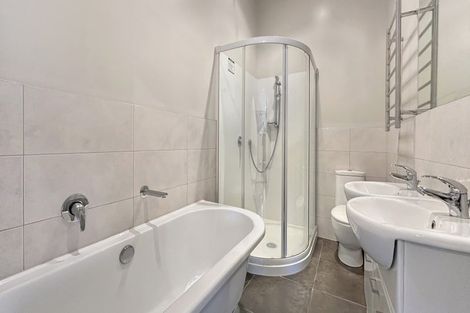 Photo of property in 52 Formby Avenue, Point Chevalier, Auckland, 1022