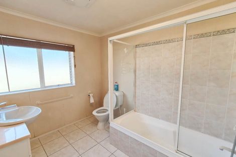 Photo of property in 19a Martin Jugum Lane, Ranui, Auckland, 0612
