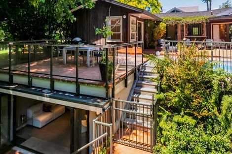 Photo of property in 42a Regan Street, Stratford, 4332