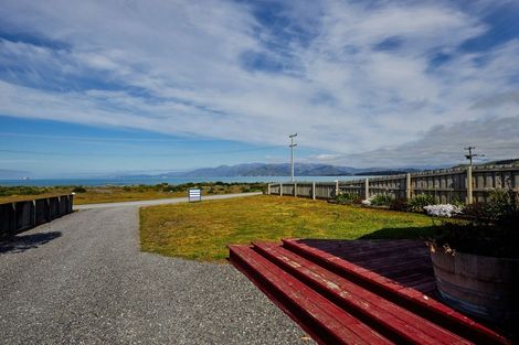 Photo of property in 13 South Bay Parade, South Bay, Kaikoura, 7300