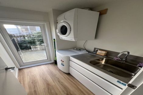 Photo of property in 6/239 Adelaide Road, Newtown, Wellington, 6021