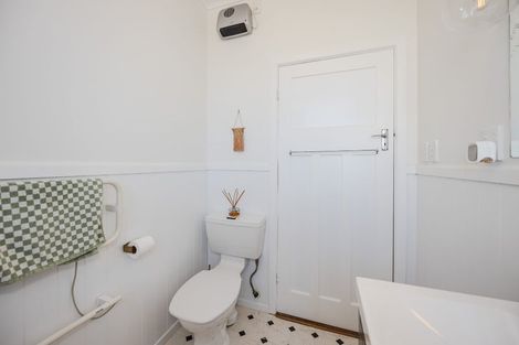 Photo of property in 8a Clyde Street, Oamaru North, Oamaru, 9400