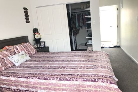 Photo of property in 1/205 Bucklands Beach Road, Bucklands Beach, Auckland, 2012