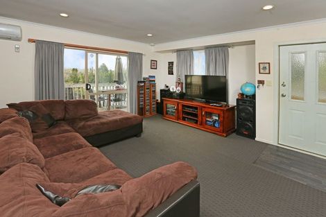 Photo of property in 49a Forest Hill Road, Henderson, Auckland, 0612