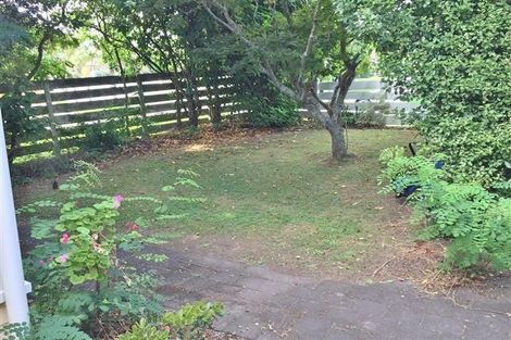 Photo of property in 13 Gregory Place, Mount Roskill, Auckland, 1041