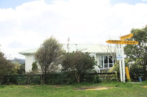 Photo of property in 46 Gorge Road, Maungaturoto, 0520