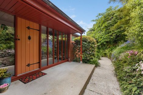 Photo of property in 16 Solway Street, Holmes Hill, Oamaru, 9401