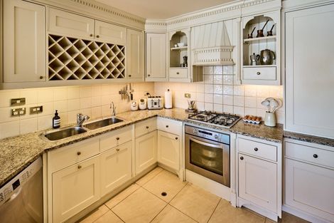Photo of property in 10/166 Oriental Parade, Oriental Bay, Wellington, 6011