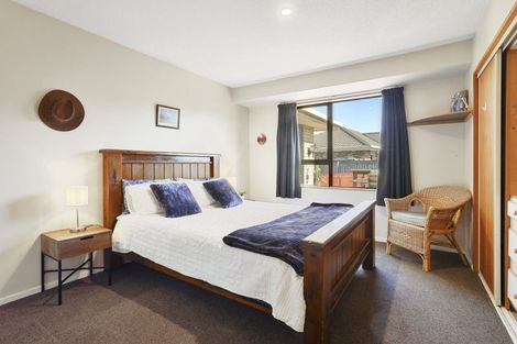 Photo of property in 12 Oldham Place, Darfield, 7510