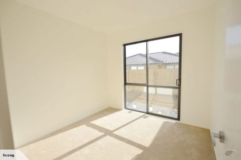 Photo of property in 11 Verdot Close, Kumeu, 0810