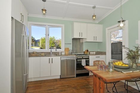 Photo of property in 12 Sale Street, Napier South, Napier, 4110