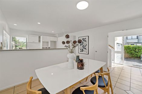 Photo of property in 1/30 Lomond Street, Takapuna, Auckland, 0622