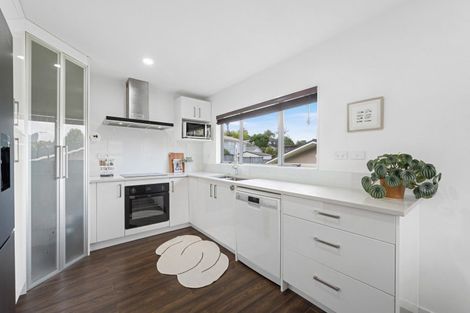 Photo of property in 42b Rodney Street, Howick, Auckland, 2014