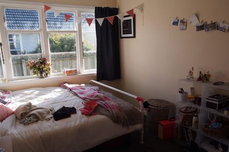 Photo of property in 17 Hillary Crescent, Upper Riccarton, Christchurch, 8041