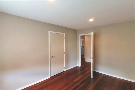 Photo of property in 1/90 Target Road, Totara Vale, Auckland, 0629