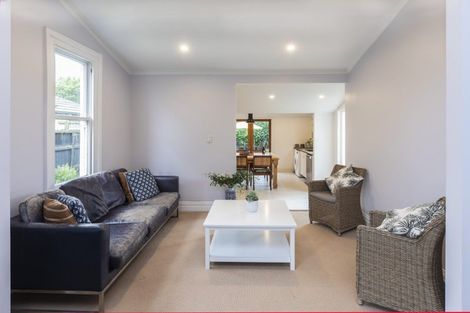 Photo of property in 79 North Avon Road, Richmond, Christchurch, 8013