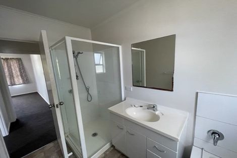 Photo of property in 2/73a Russell Road, Manurewa, Auckland, 2102