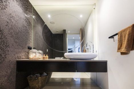 Photo of property in 101 Glenstrae Road, Redcliffs, Christchurch, 8081