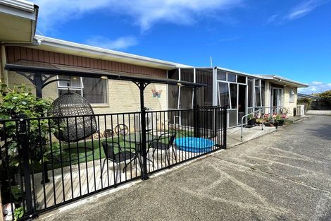 Photo of property in 8b Argyle Street, Balclutha, 9230