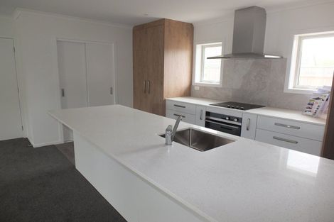 Photo of property in 3 Hof Lane, Foxton, 4814