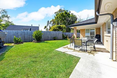 Photo of property in 6 Rohea Place, Opaheke, Papakura, 2113