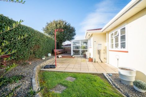 Photo of property in 86 Fitzroy Street, Terrace End, Palmerston North, 4410
