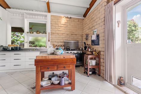 Photo of property in 950 Matakana Valley Road, Whangaripo, Wellsford, 0972