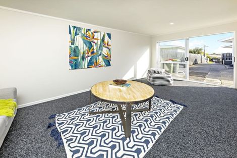 Photo of property in 59 Ferguson Street, Manurewa East, Auckland, 2102