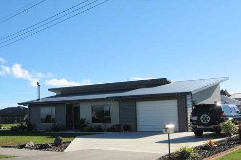 Photo of property in 1 Dowling Road, Paroa, Greymouth, 7805