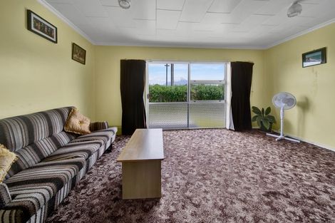 Photo of property in 11 Kent Terrace, Midhirst, Stratford, 4394