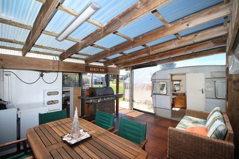 Photo of property in 154 Harbour Drive, Matarangi, Whitianga, 3592