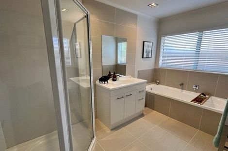 Photo of property in 17a Cantora Avenue, Northpark, Auckland, 2013