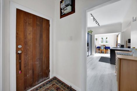 Photo of property in 29 Clifford Road, Eltham, 4322